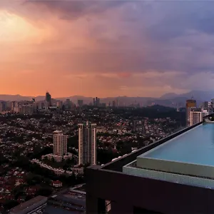Aparthotel Viia Residences Kuala Lumpur, Five Senses Kuala Lumpur